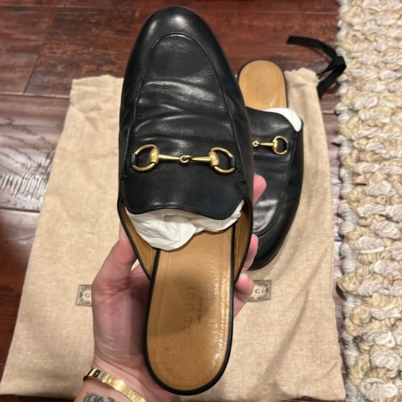Gucci Women’s Princetown leather slipper - Picture 5 of 8